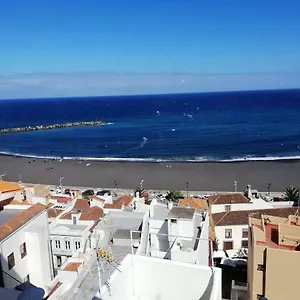 https://mirador-del-mar-santa-cruz-de-la-palma-isla-de-la-palma.in-canary-islands.com